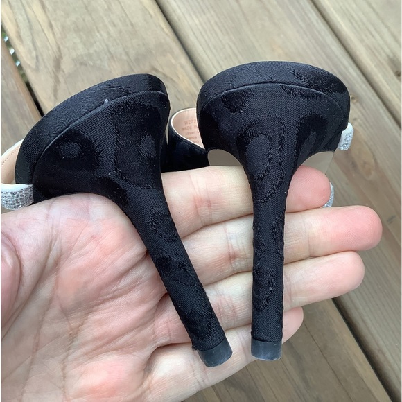 Very DRESSY🌹Embellished Mule pumps🌹🌹🌹 - Picture 8 of 13